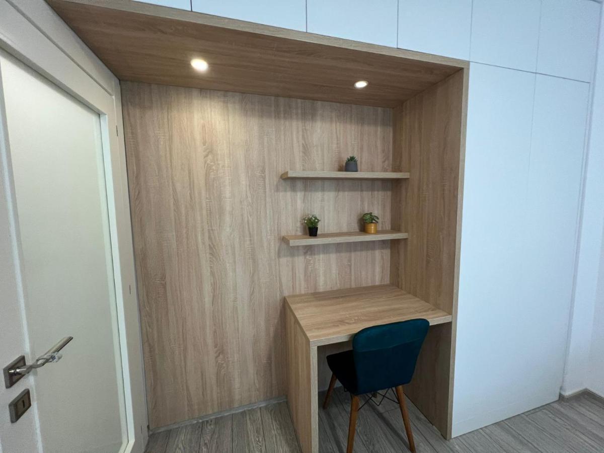 Appartamento Perfect Host Palas Centru Iasi Esterno foto
