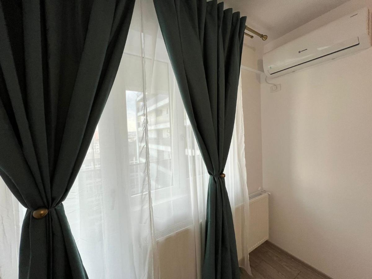 Appartamento Perfect Host Palas Centru Iasi Esterno foto